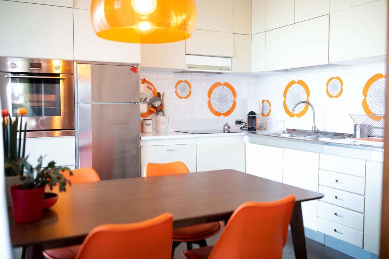 Sound Of Colors - Art Design Apartment Desenzano del Garda Exteriör bild